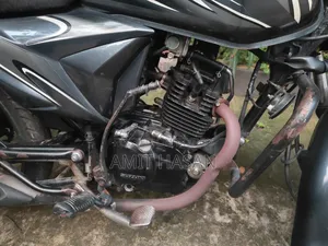সুজুকি হায়াতে ২০২০ গ্রে