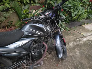 সুজুকি হায়াতে ২০২০ গ্রে