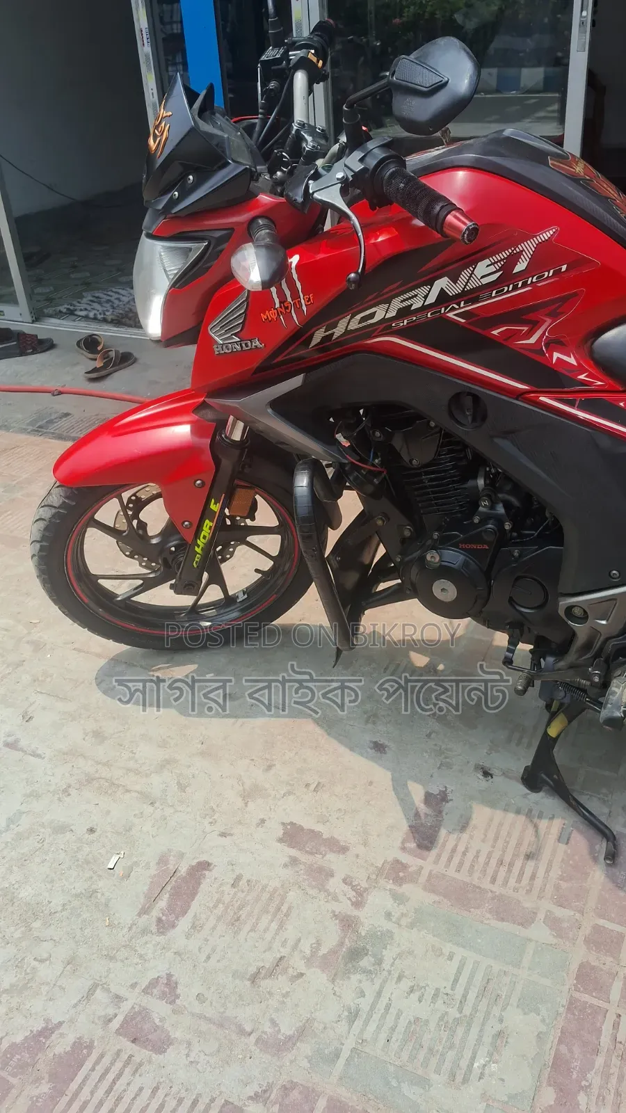 Honda Hornet 2019 Red