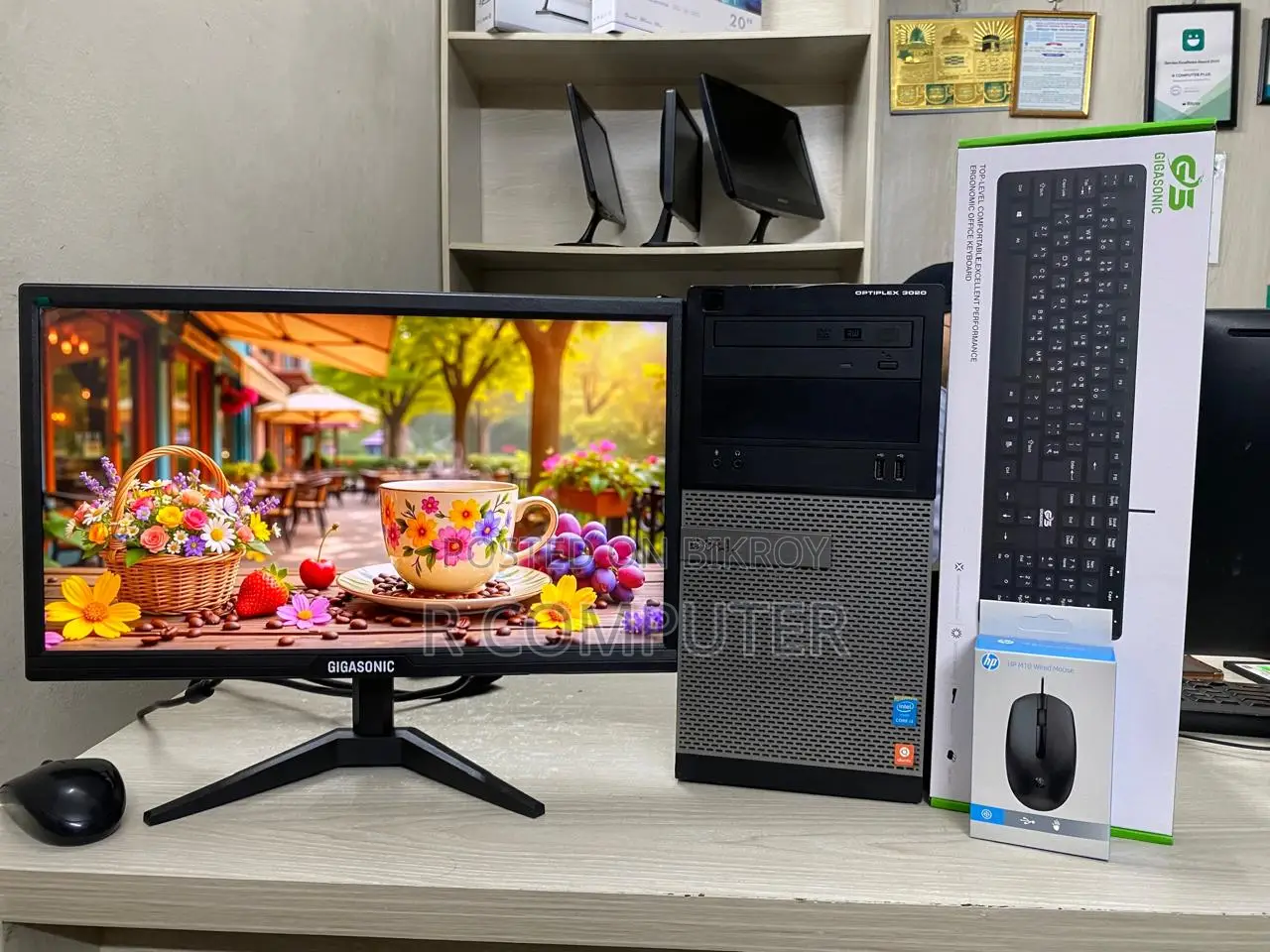 Desktop Computer Dell 4GB Intel Core i3 SSD 128GB