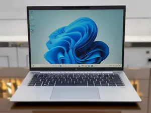 Laptop HP 8GB AMD Ryzen 7 SSD 512GB