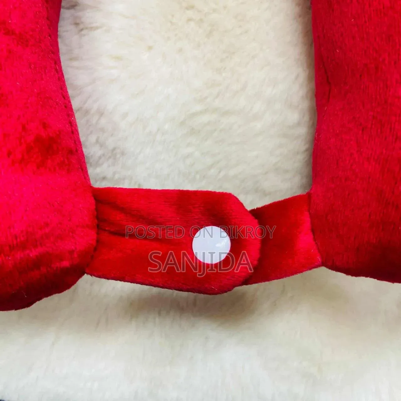 Softcare Zippered Neck Pillow - Neck comfort + travel essential