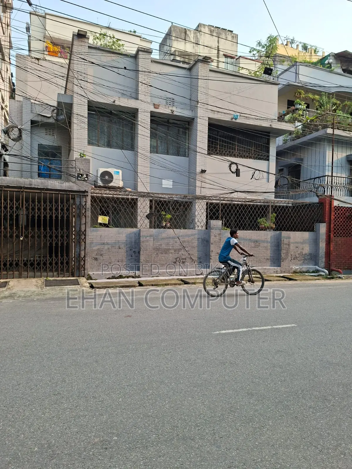 Furnished 6-bedroom House in Uttara for Sale
