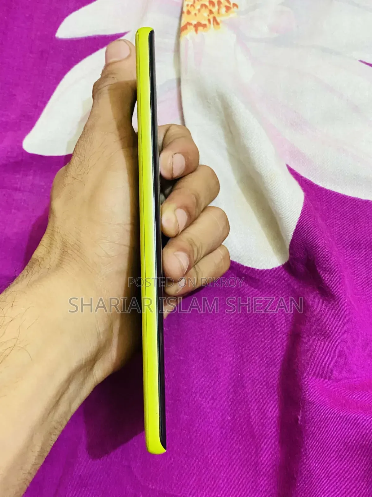 Motorola Moto G85 128 GB Yellow