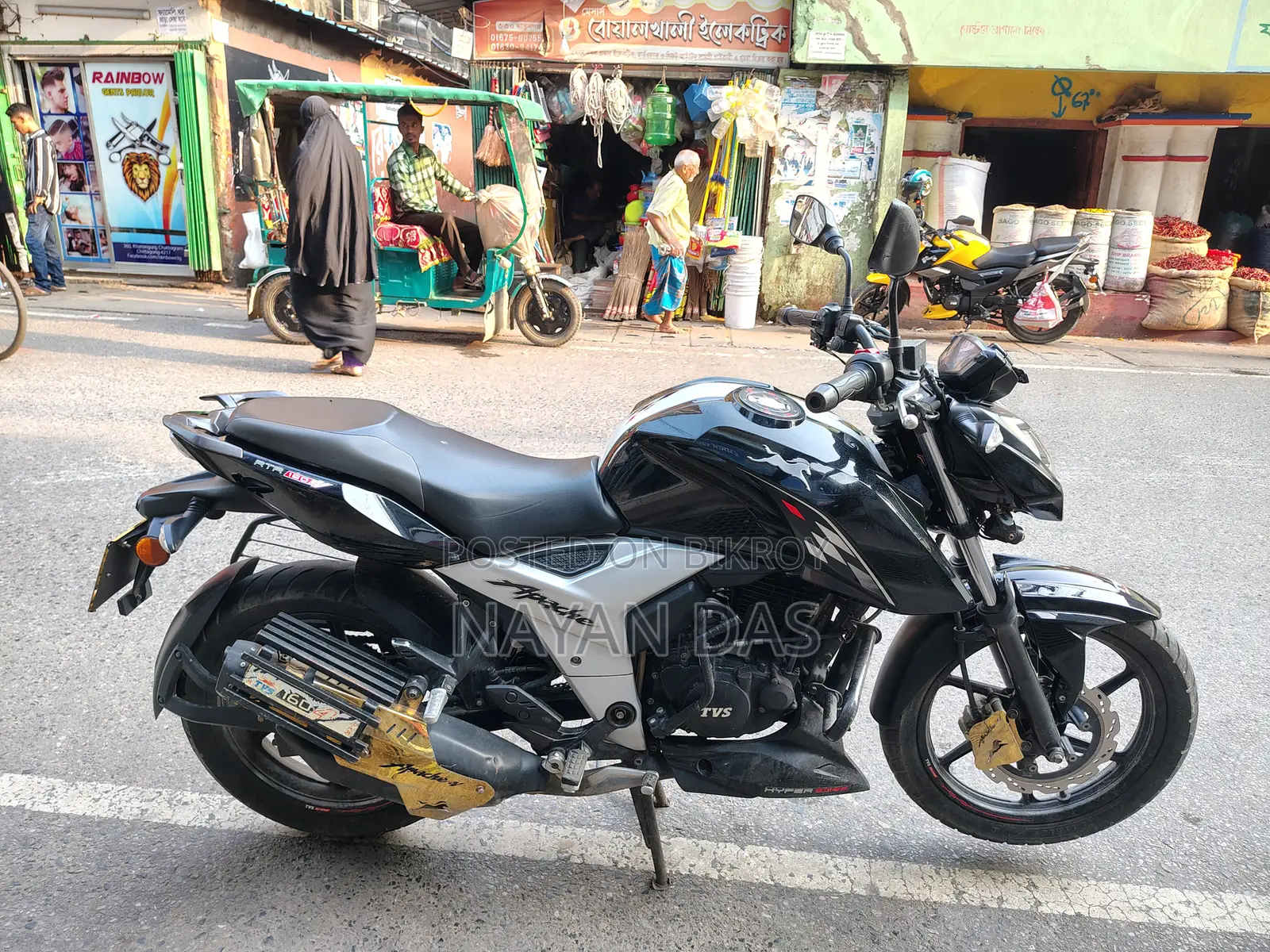 TVS Apache RTR 160 4V 2022 Black