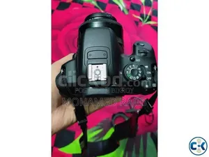 Canon 700d DSLR + 50mm Lens, Charger, Battery Tripod