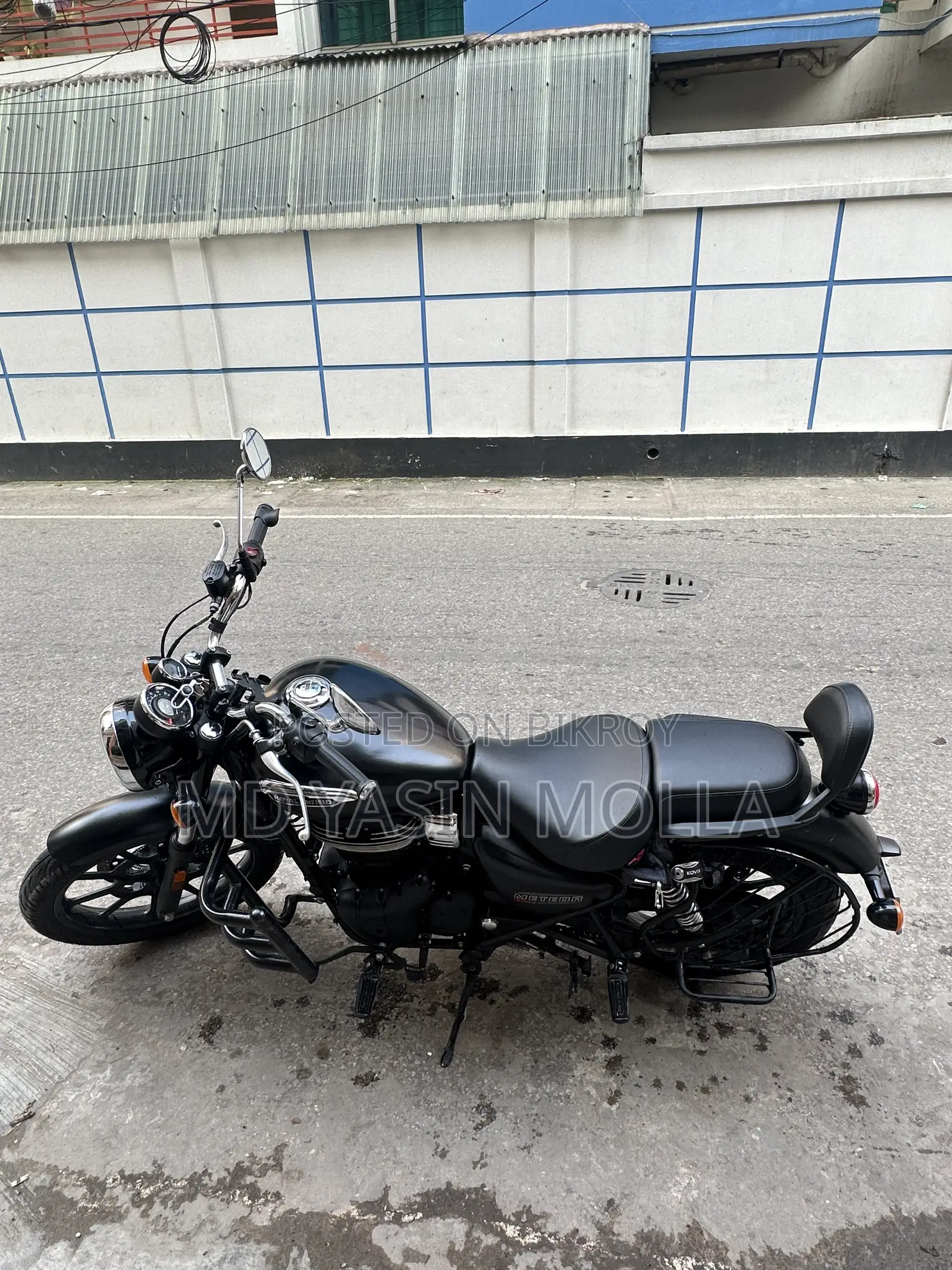Royal Enfield Meteor 350 2025 Black