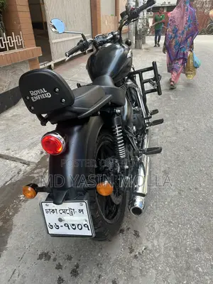 Royal Enfield Meteor 350 2025 Black