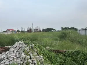 Block-N, 5-Katha, South-Facing, Urgent Sale, Bashundhara R/A