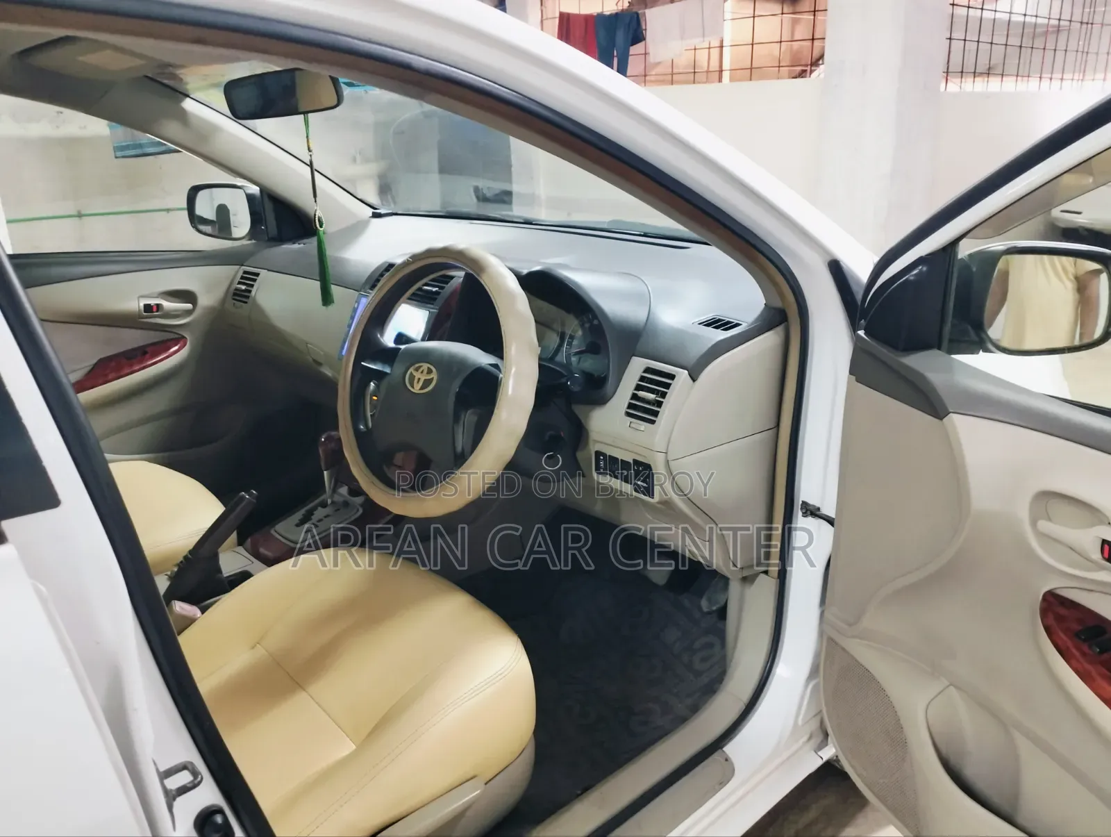 Toyota Axio 2011 White