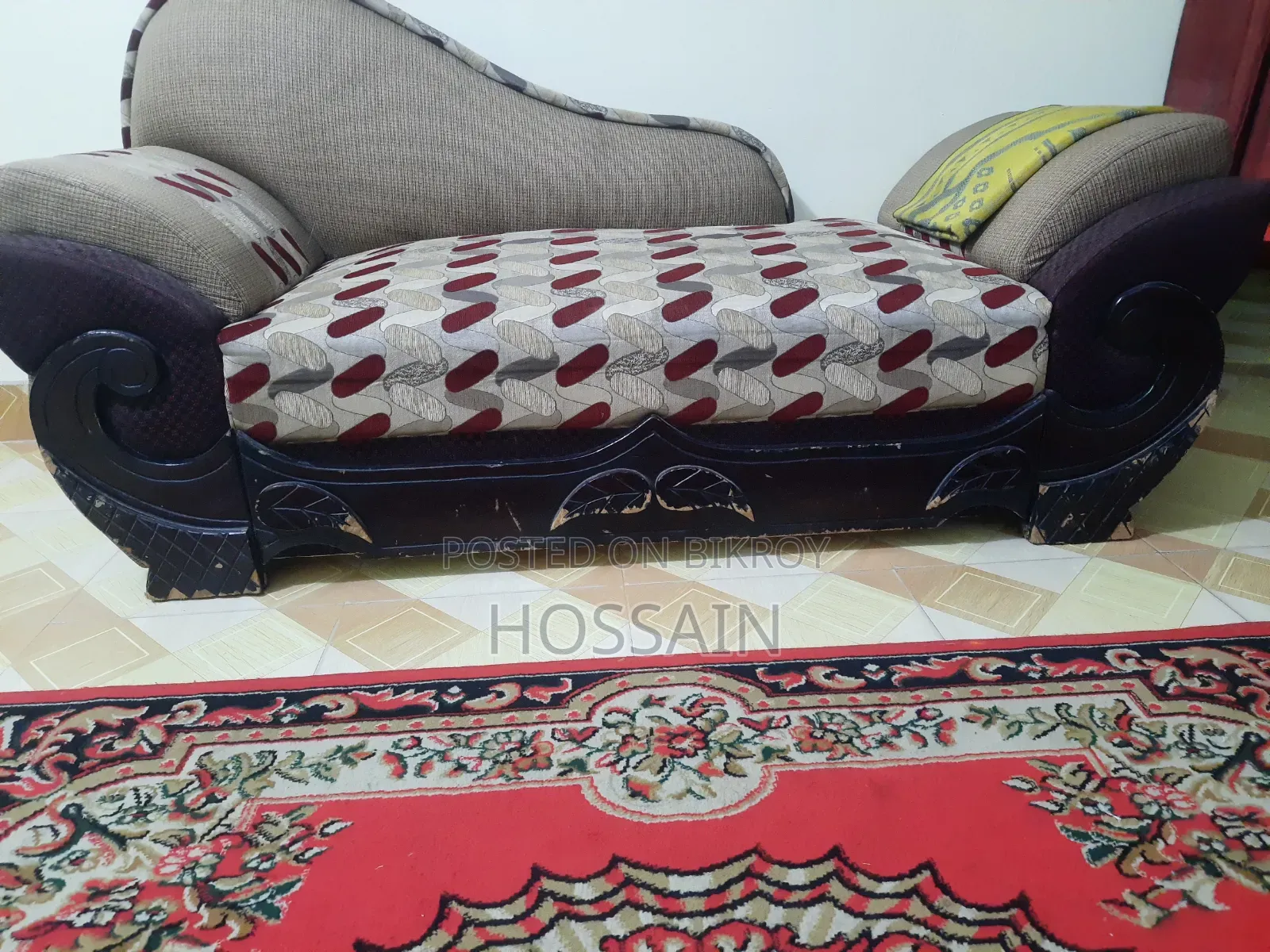 ২টি ডিভান সোফা