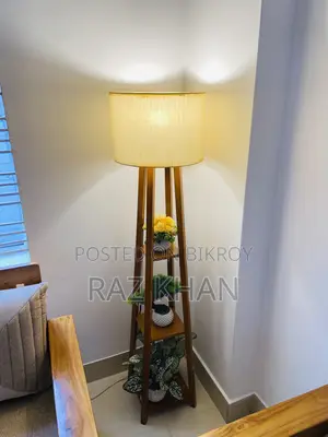 Corner Lamb
