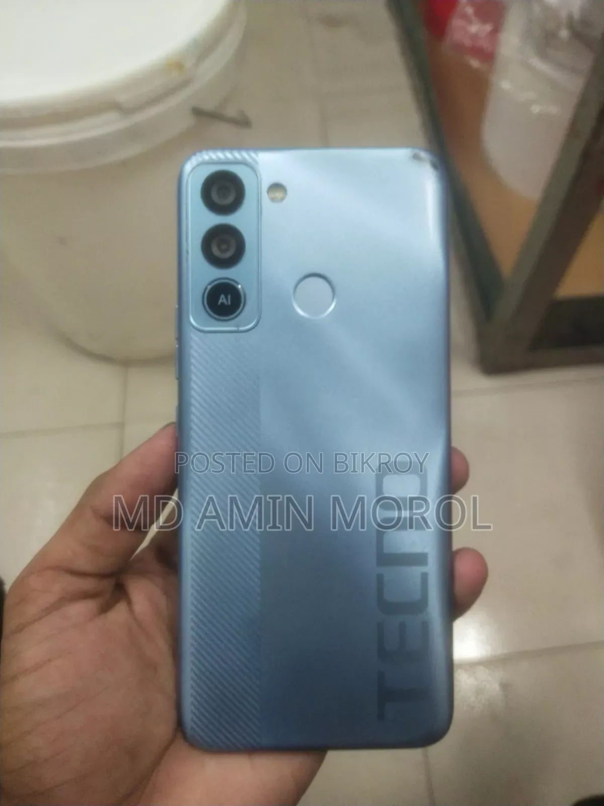 Tecno 64 GB Blue