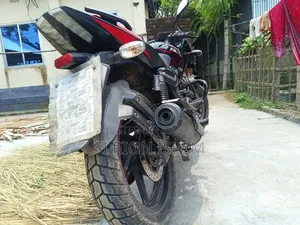 Bajaj Pulsar 150 2022 Red