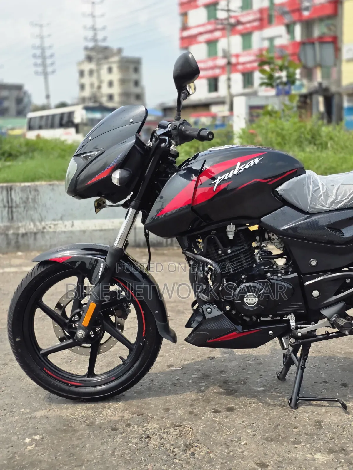 Bajaj Pulsar 150 2025 Black
