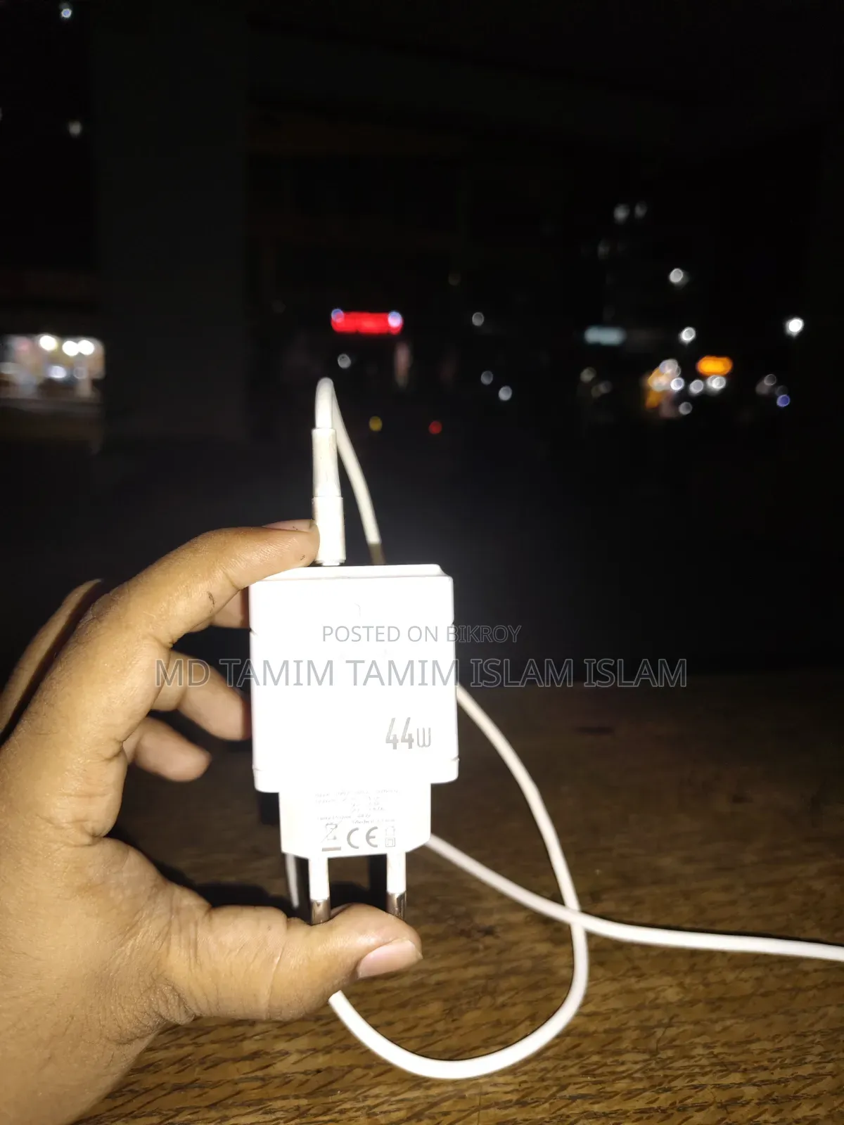 Imam Charger charges up to 80