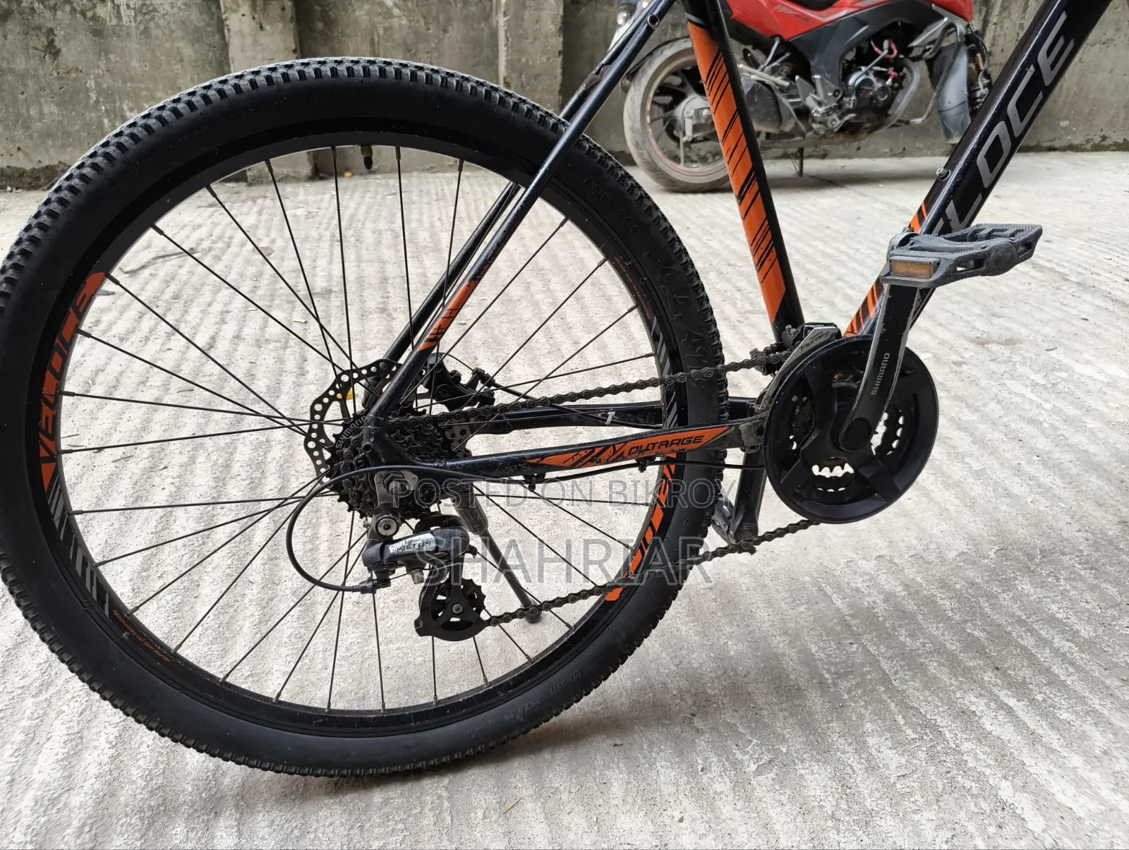 Veloce Outrage 602