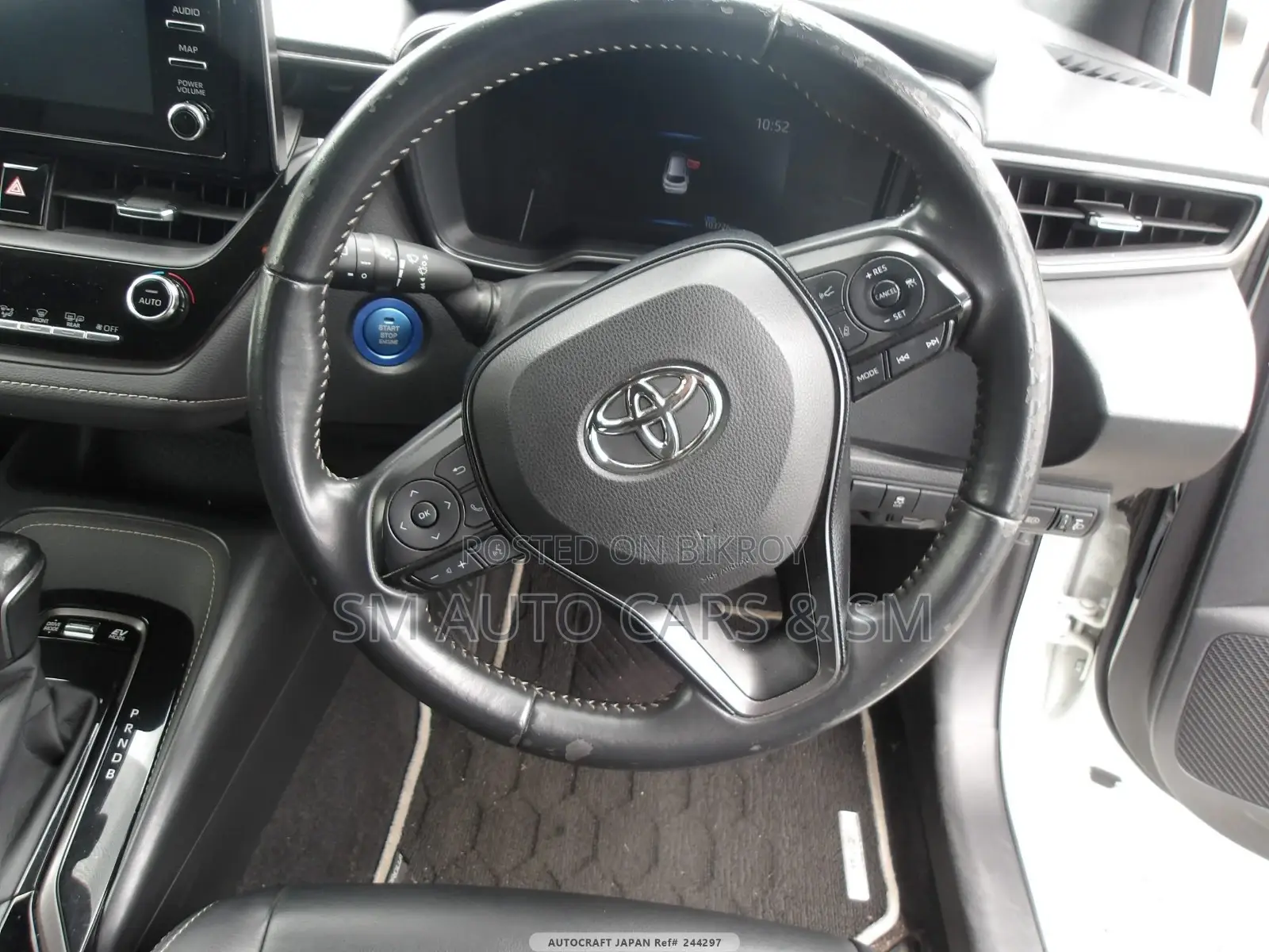 Toyota Corolla Hatchback 2020 White
