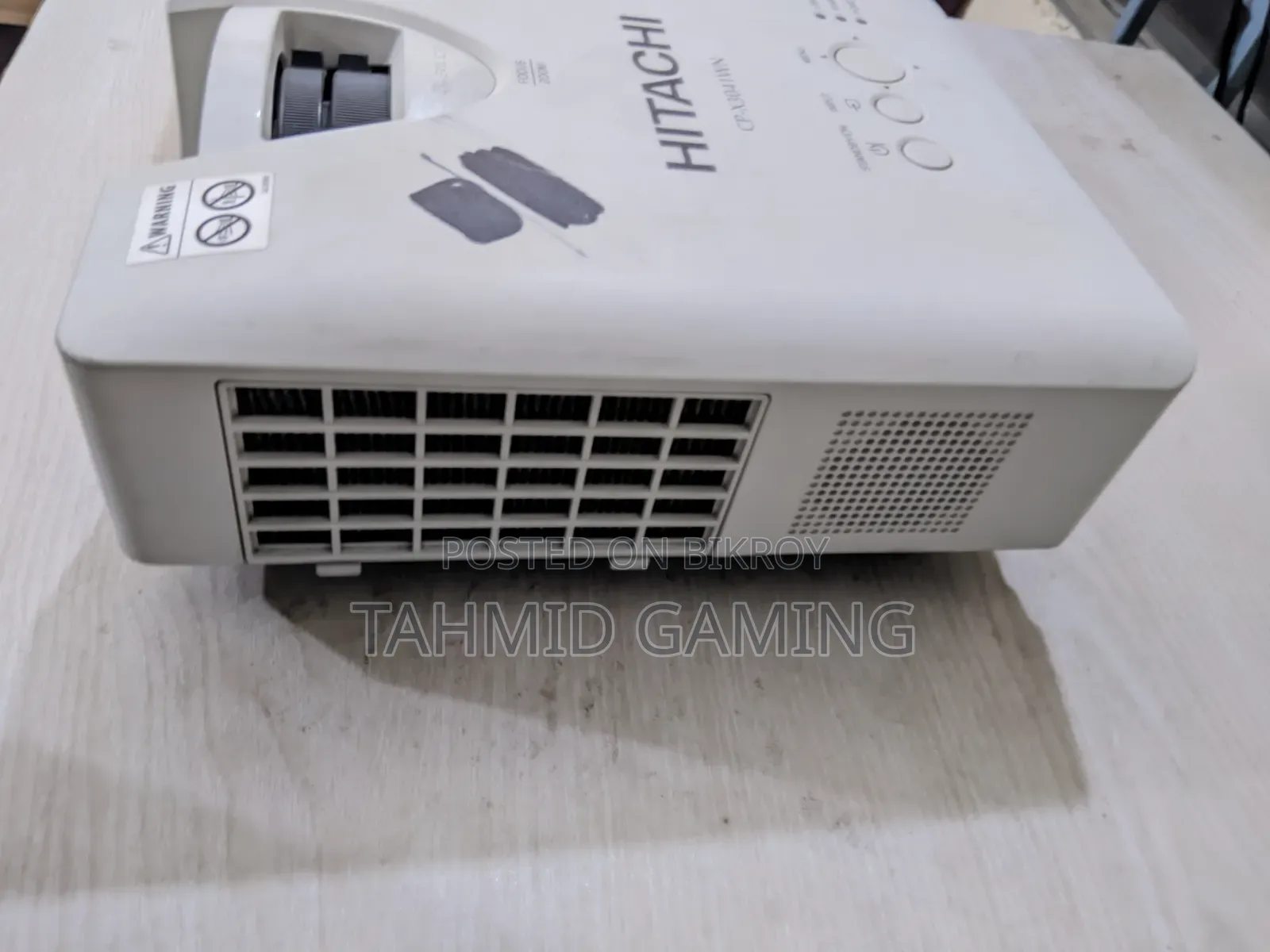 Projector CP X3041