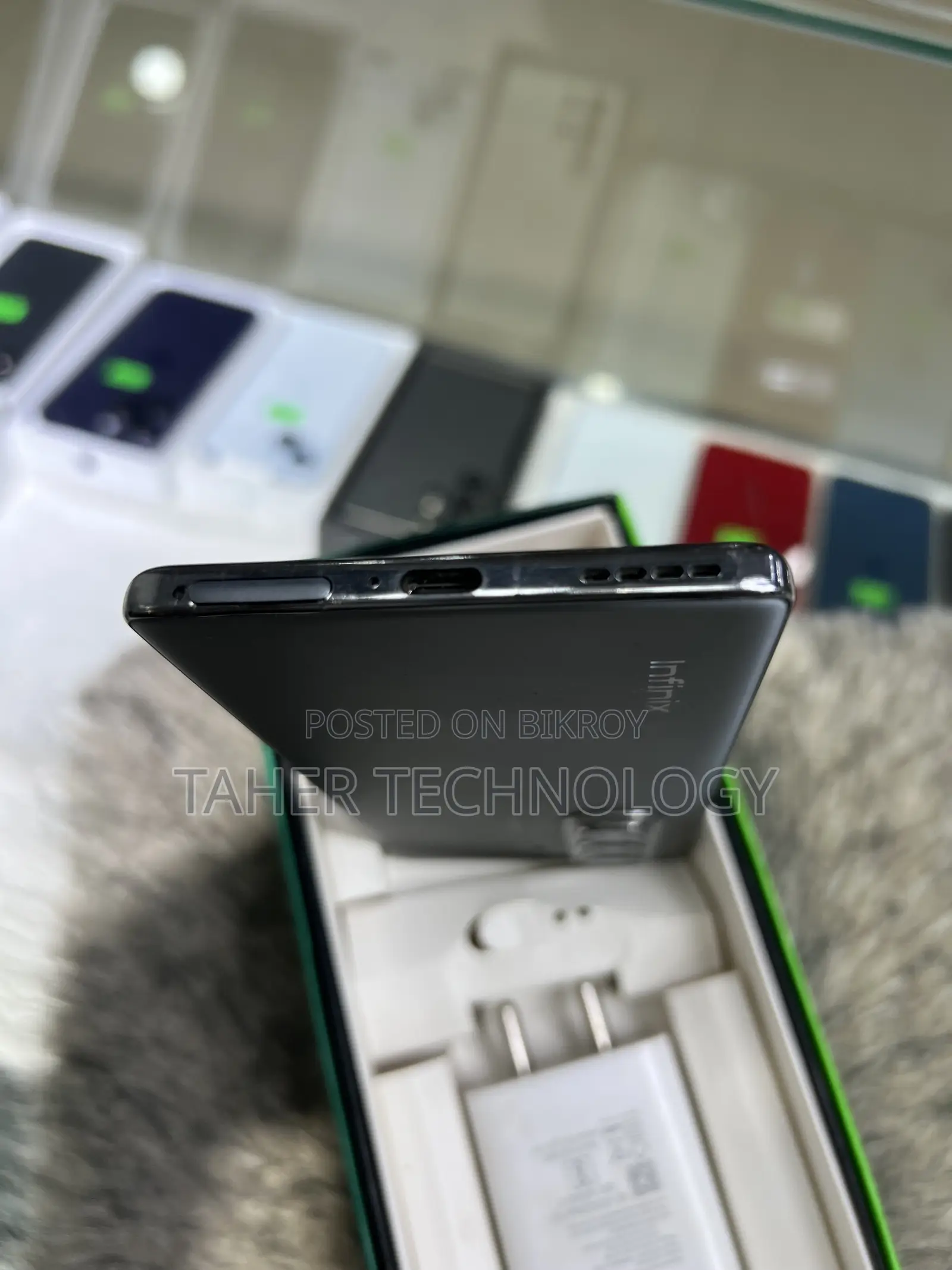 ইনফিনিক্স হট ৫০ প্রো+ ৪জি ২৫৬ জিবি সিলভার