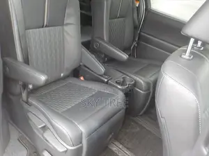 Toyota Noah 2023 Pearl