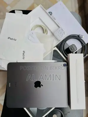 Apple iPad Air (2022) 64 GB Gray