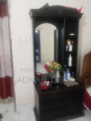 কাঠের জিনিষ