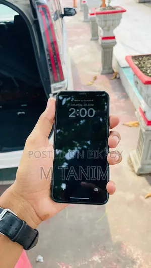 অ্যাপল আইফোন এক্সএস ২৫৬ জিবি হোয়াইট