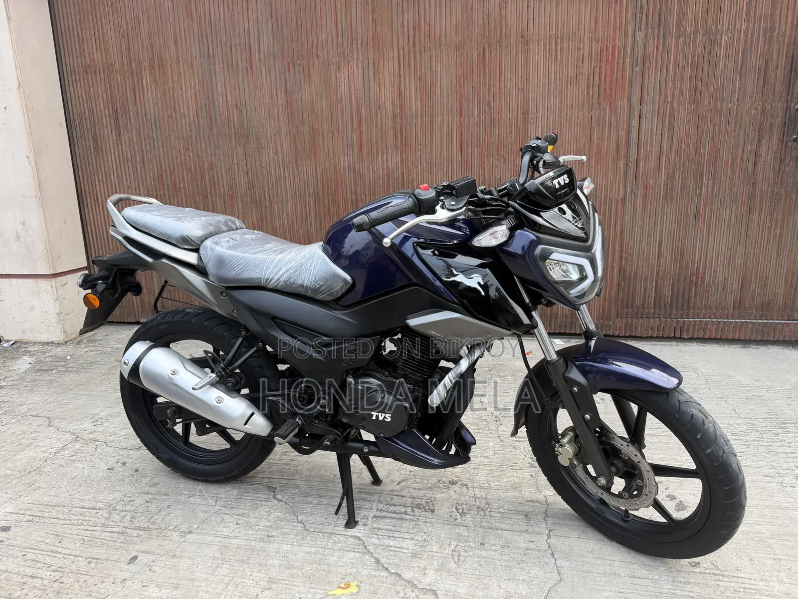 TVS Raider 125 2022 Blue
