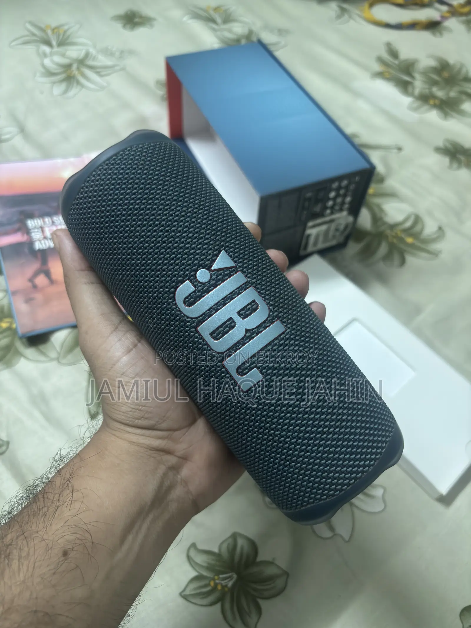 JBL Flip 6 + JBL Tune Beam 2 Ear Buds