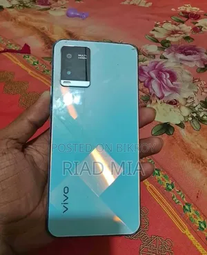 Vivo Y21 64 GB White