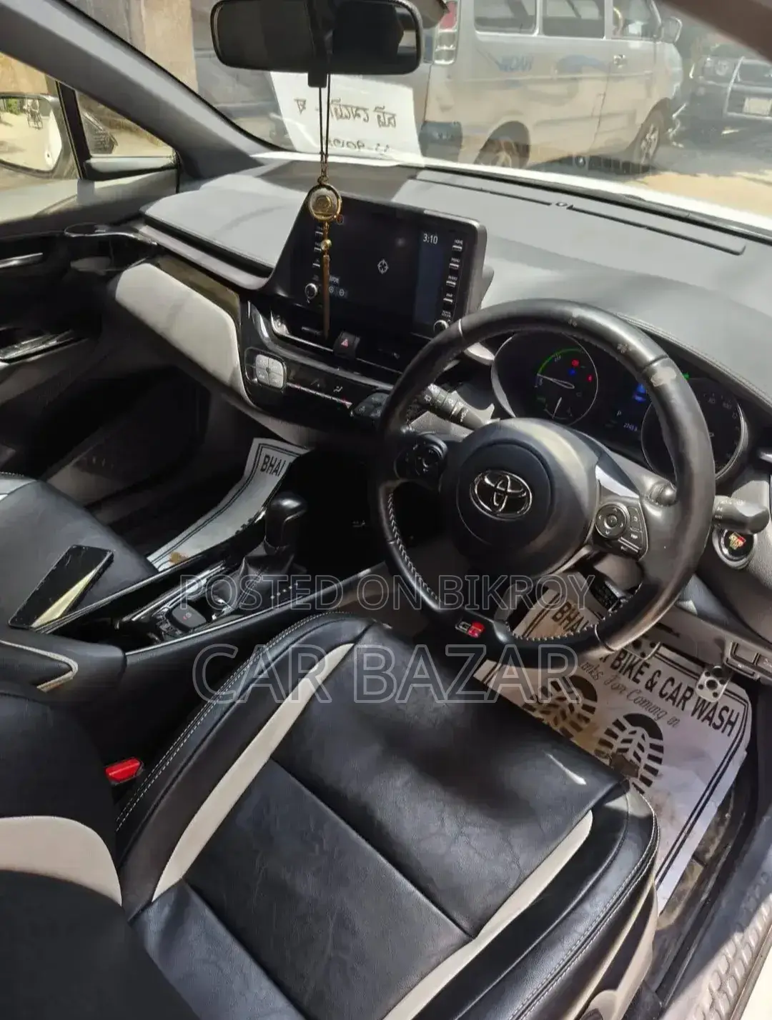 Toyota C-HR Limited Front-Wheel Drive 2020 White