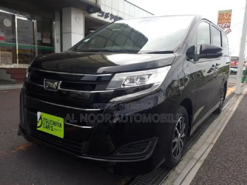 Toyota Noah 2021 Black