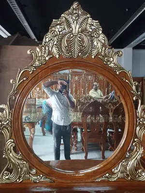 ৩৫ হাজার টাকায় পাচ্ছেন অরিজিনাল চিটাগাং সেগুন কাঠের ড্রেসিংটেবিল