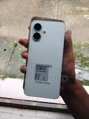 New Tecno Spark Go 64 GB Silver