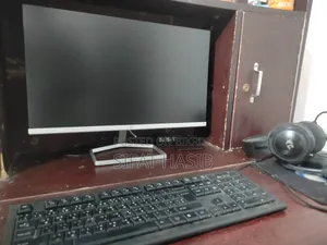 New Desktop Computer HP 8GB AMD Ryzen 5 SSD 128GB