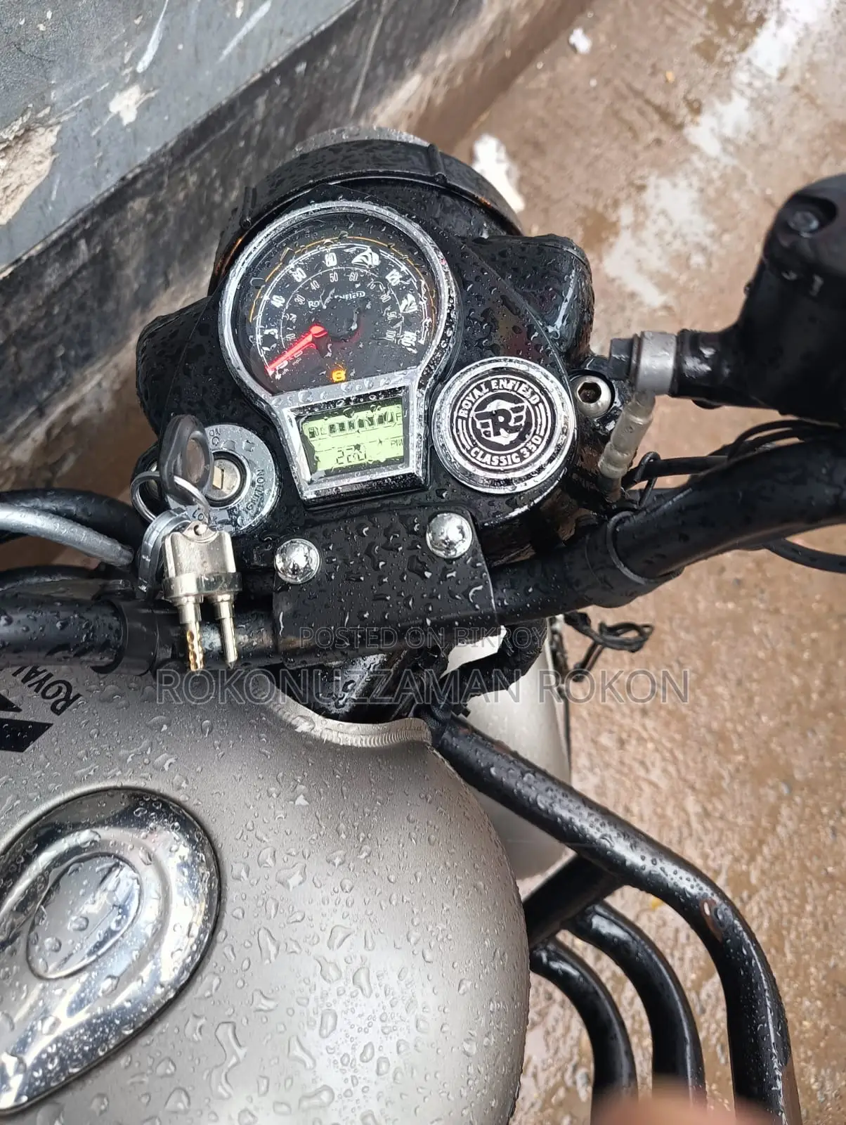 Royal Enfield Classic 350 2025 Gray