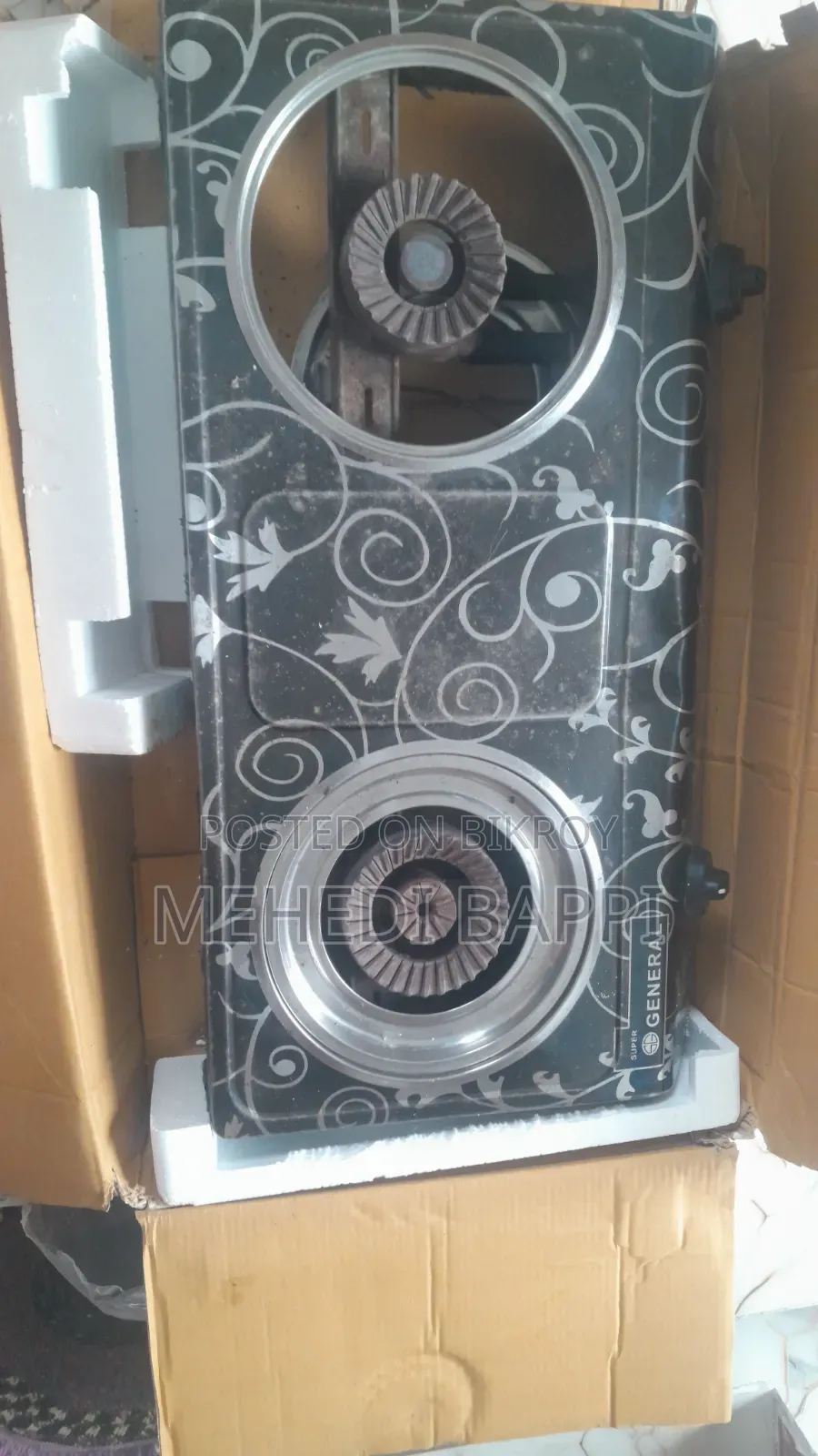 Double burner LPG stove