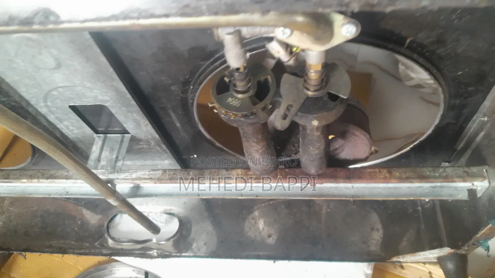 Double burner LPG stove