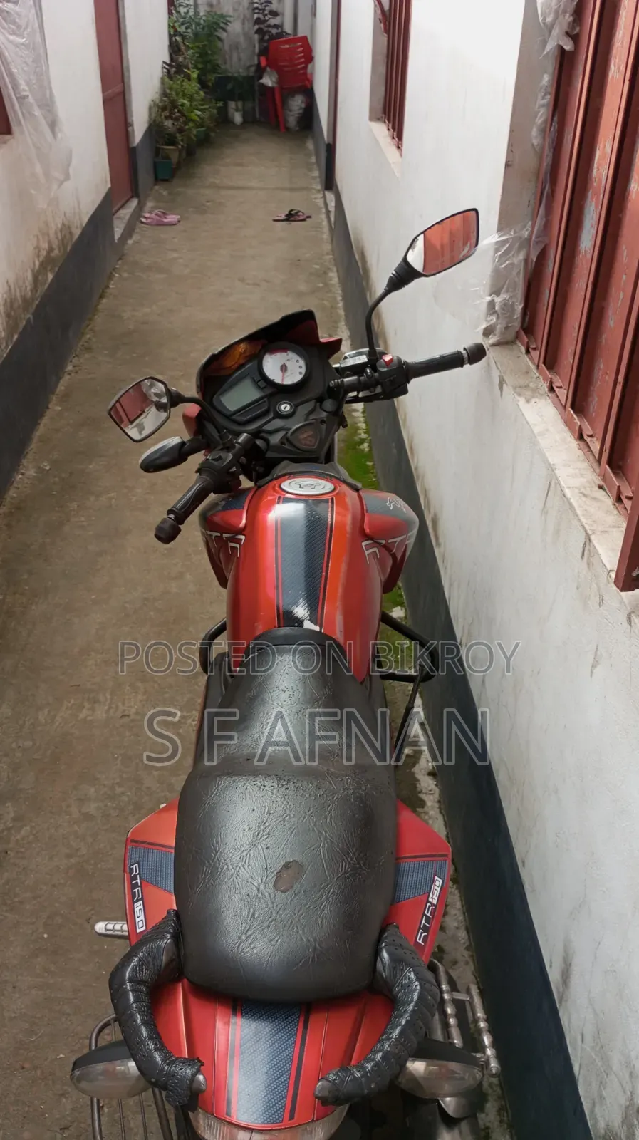 TVS Apache RTR 160 2V 2022 Red