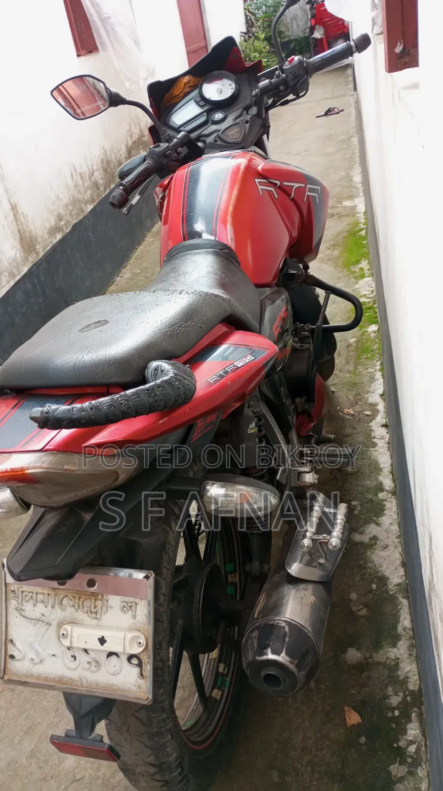 TVS Apache RTR 160 2V 2022 Red