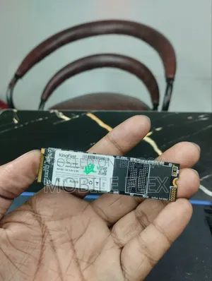 NVMe SSD 128 GB RAM