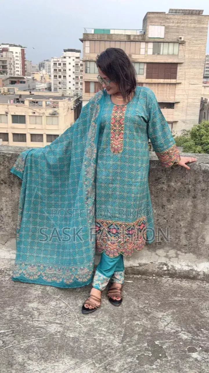 সিল্ক রেডিমেড থ্রি-পিস