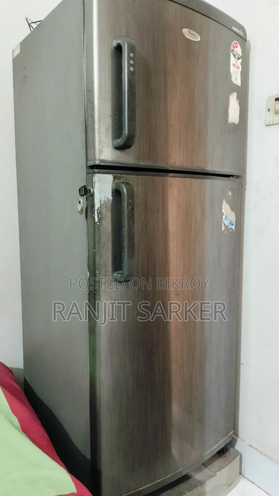 Whirlpool Mastermind ২২০-লিটার ডাবল ডোর রেফ্রিজারেটর।