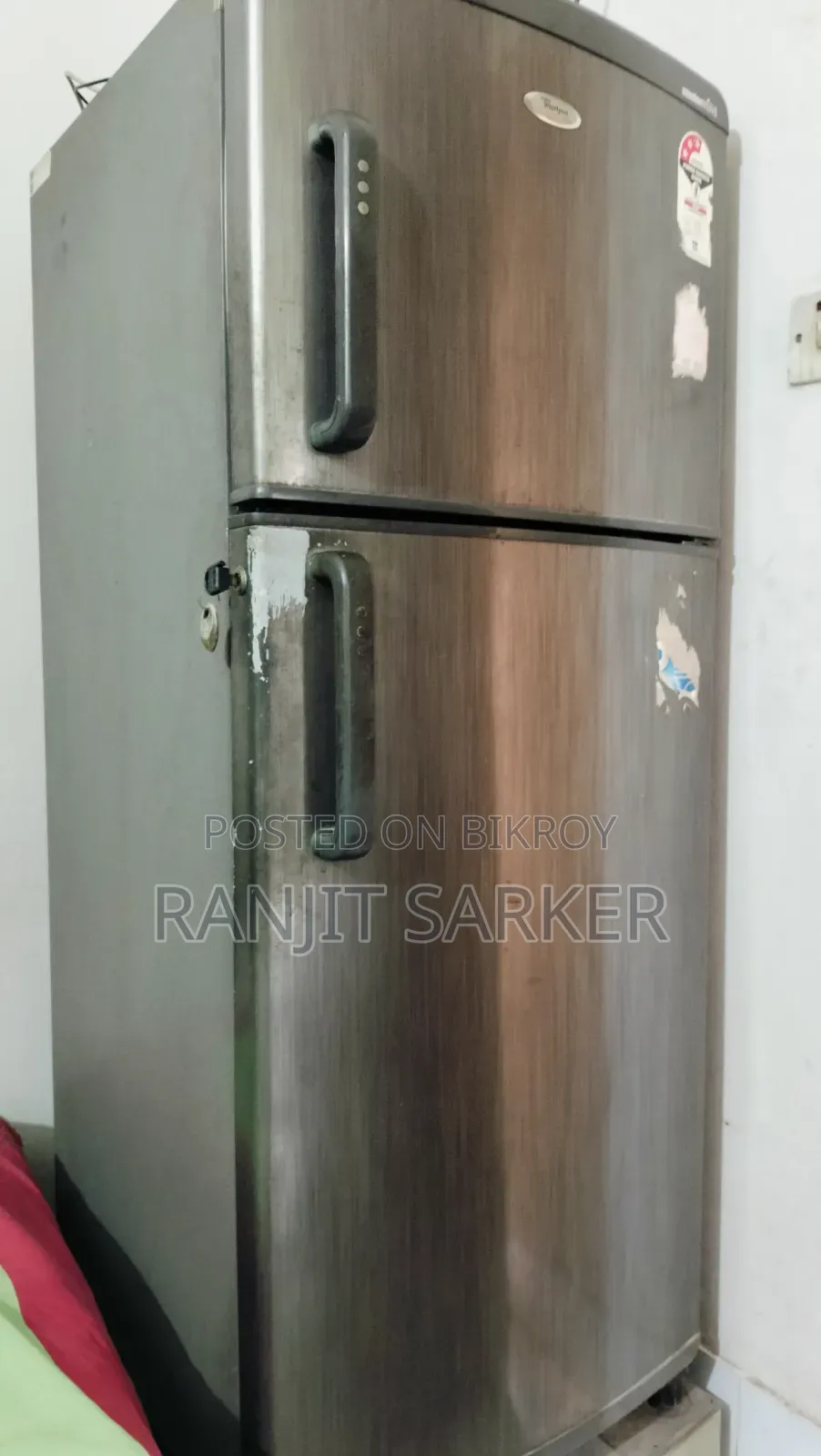 Whirlpool Mastermind ২২০-লিটার ডাবল ডোর রেফ্রিজারেটর।