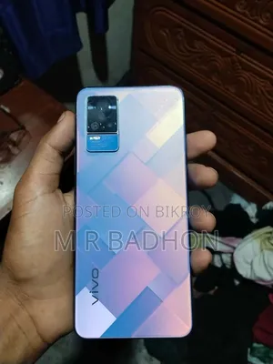 ভিভো ভি২১ই ১২৮ জিবি ব্লু