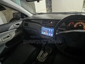 মিতসুবিশি ল্যান্সার ২০০৫ ব্লু