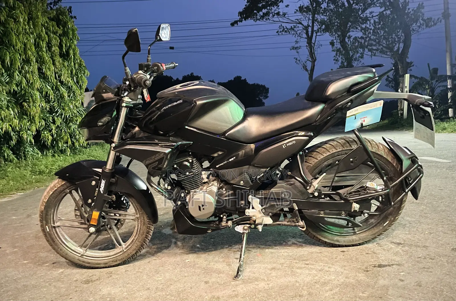 Hero Xtreme 125R 2025 Black