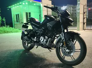 Hero Xtreme 125R 2025 Black