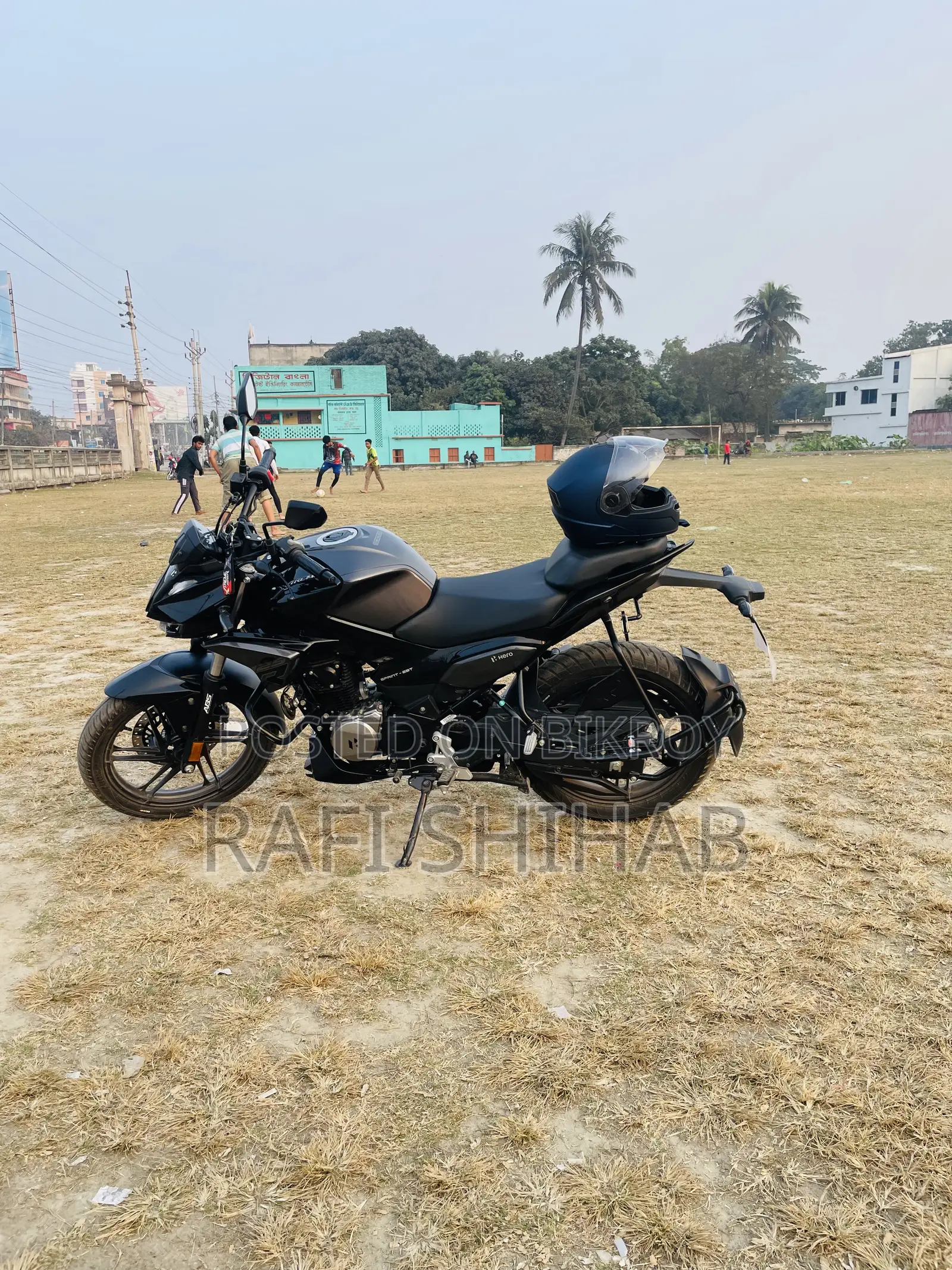 Hero Xtreme 125R 2025 Black